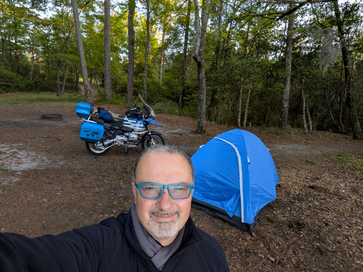 Scomodamente Felice: 1050 Miglia di Medicina per&nbsp;l’Anima